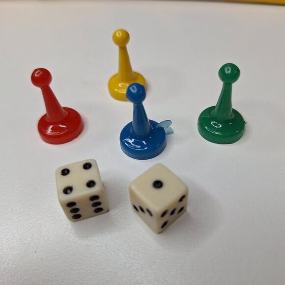 Pass Out Dice Tokens Replacement Board Pieces  1970s Party Game Basic Vintage - Picture 6 of 6